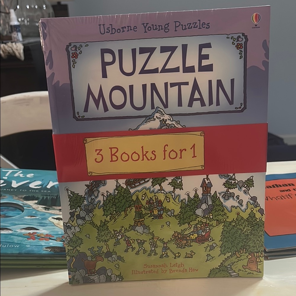 Usborne Young Puzzles: Puzzle Mountain Book Set